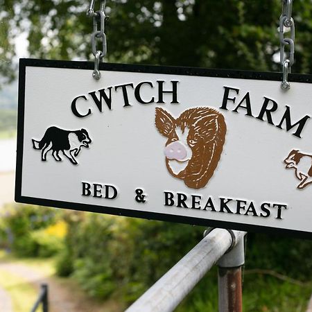 Cwtch Farm Bed & Breakfast Ystalyfera Luaran gambar
