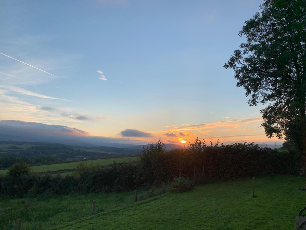 Cwtch Farm Bed & Breakfast Ystalyfera Luaran gambar