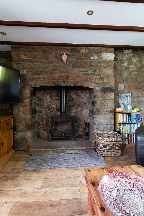 Cwtch Farm Bed & Breakfast Ystalyfera Luaran gambar