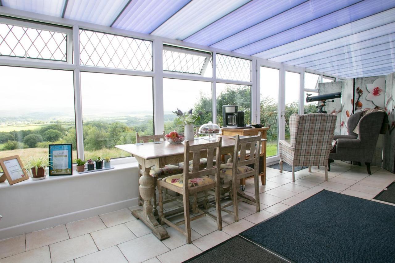 Cwtch Farm Bed & Breakfast Ystalyfera Luaran gambar